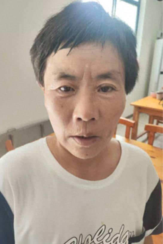 走失者照片 商丘市寻亲：五旬女子被救助，自述叫...