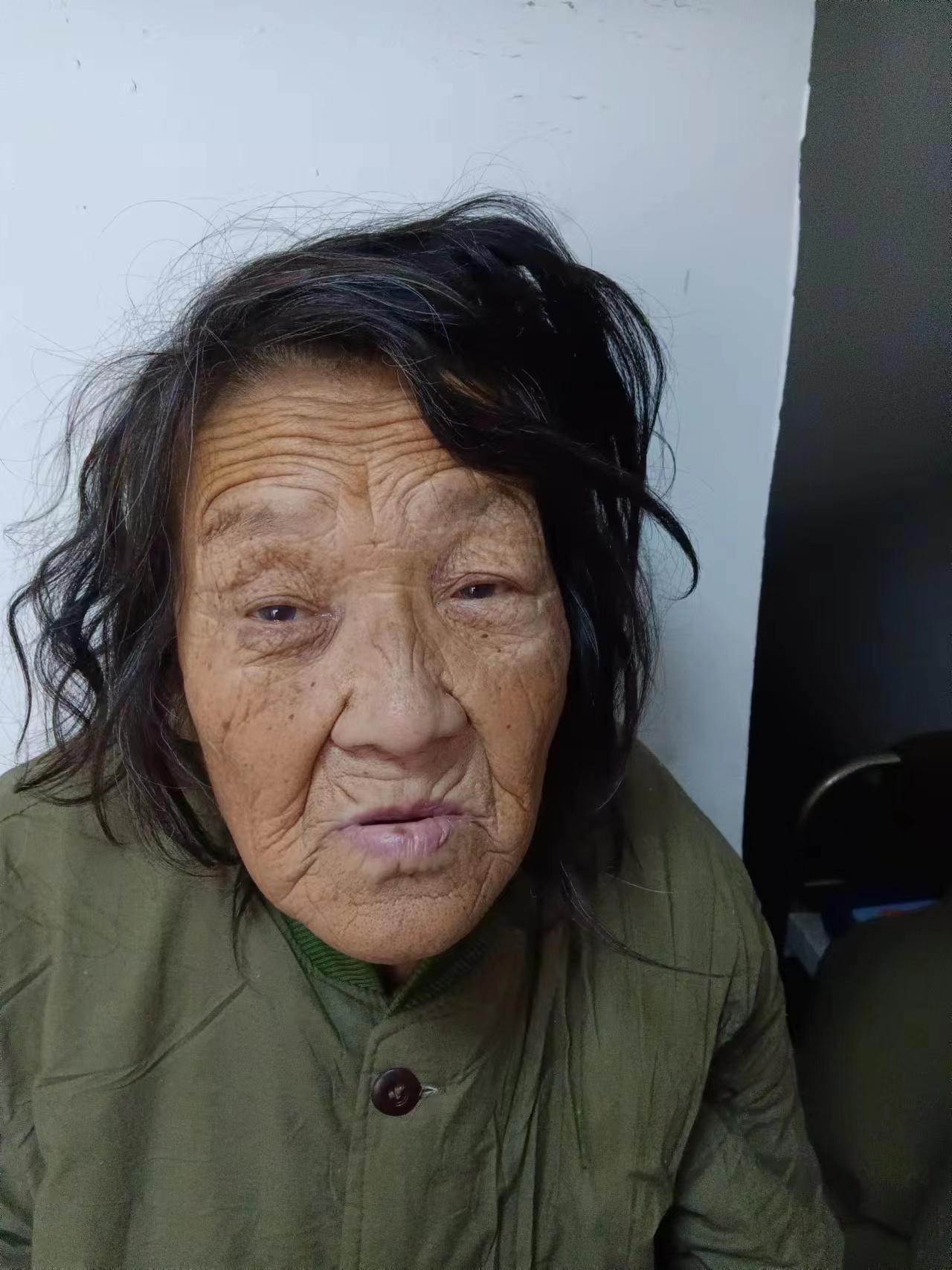 走失者照片 沈阳寻亲：六旬老太被救助，自述叫杨...