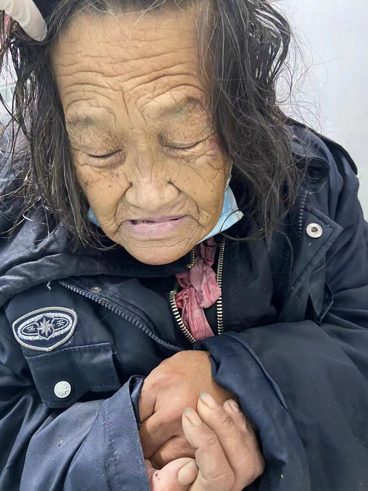 走失者照片 沈阳寻亲：六旬老太被救助，自述叫杨...