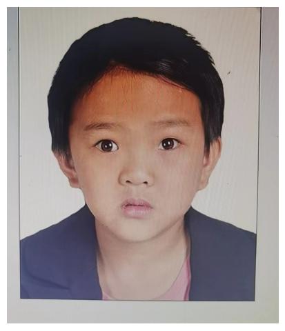 走失者照片 爸爸妈妈你们在哪儿？6岁女生于20...
