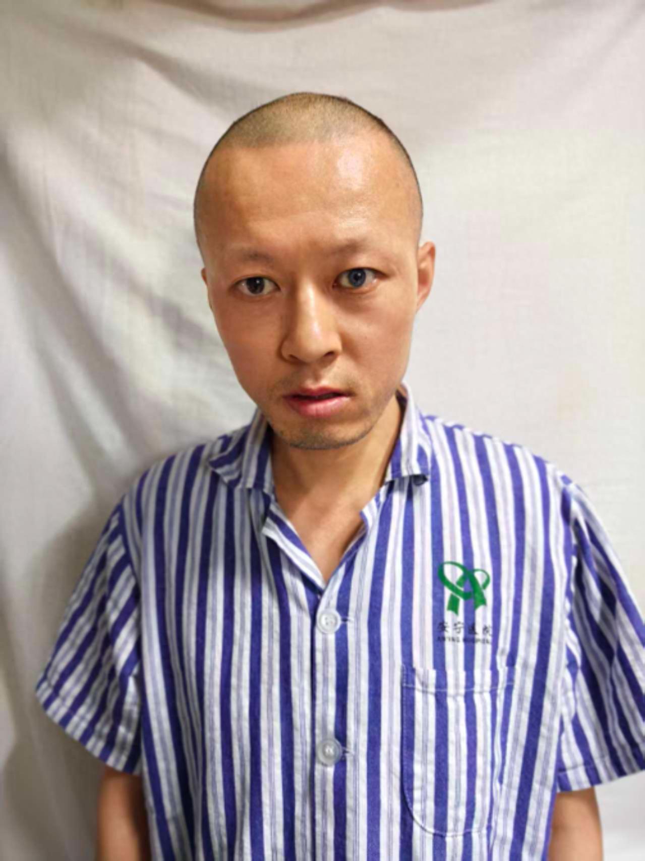 走失者照片 乌鲁木齐市寻亲：青年男子被救助，高...