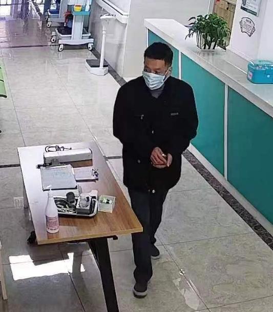 走失者照片 龙岩寻人：七旬老人走失，穿黑色棉外...