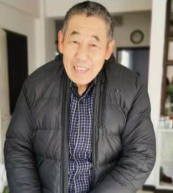 走失者照片 大连急寻：八旬老人走失，患阿尔茨海...