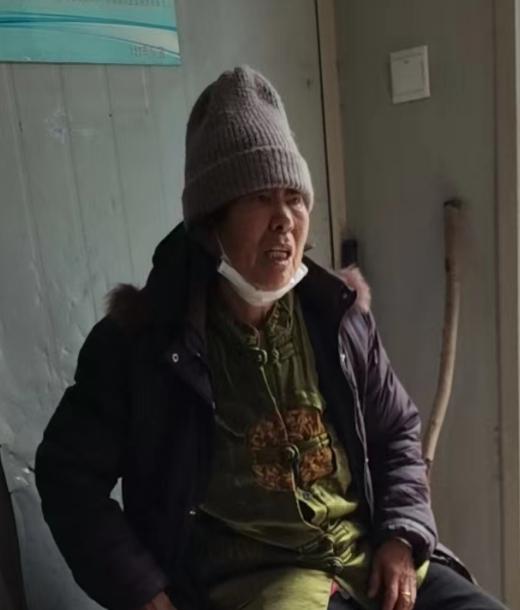 走失者照片 沈阳急寻：八旬老太走失，患小脑萎缩...