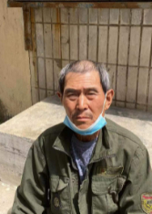 走失者照片 大连寻亲：七旬老人被救助，高1米7...