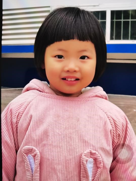走失者照片 急寻父母：重庆3岁女孩自幼被救助，...