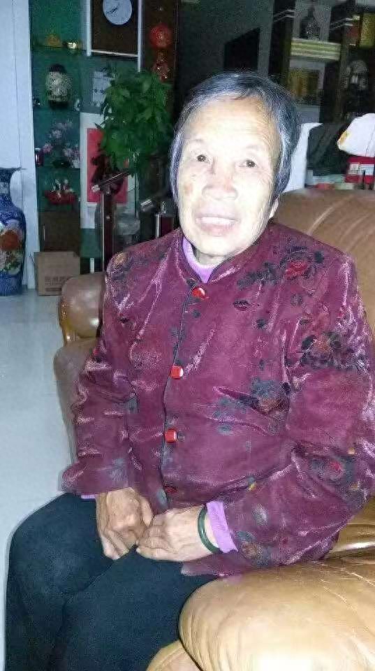 走失者照片 韶关市寻人：八旬老太走失，穿黄色短...