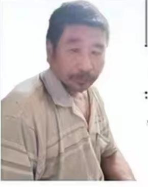 走失者照片 开封急寻：六旬老人走失，穿咖色迷彩...