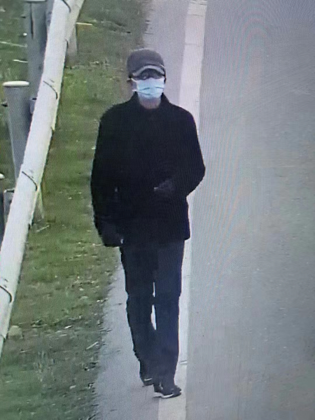 走失者照片 紧急寻人：孝感六旬老人外出失联，戴...