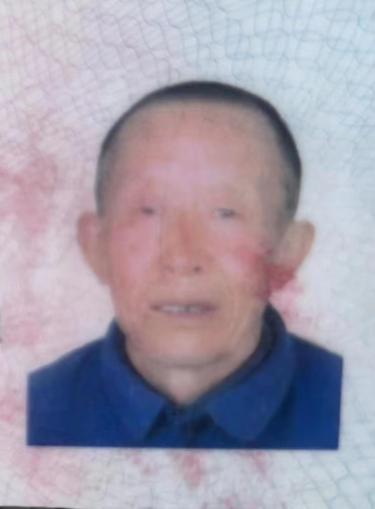 走失者照片 滁州急寻：八旬老人走失，戴帽子，穿...