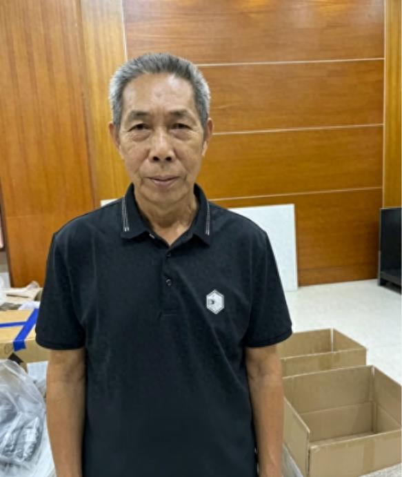 走失者照片 龙岩市寻人：六旬老人走失，穿粉色短...