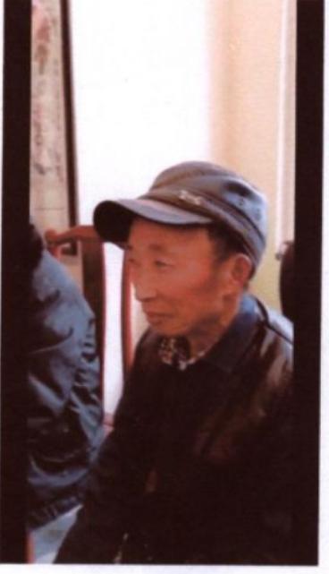 走失者照片 菏泽急寻：六旬老人失联月余，穿黑色...