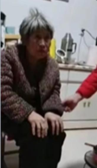 走失者照片 菏泽急寻：六旬老太走失，患精神障碍...