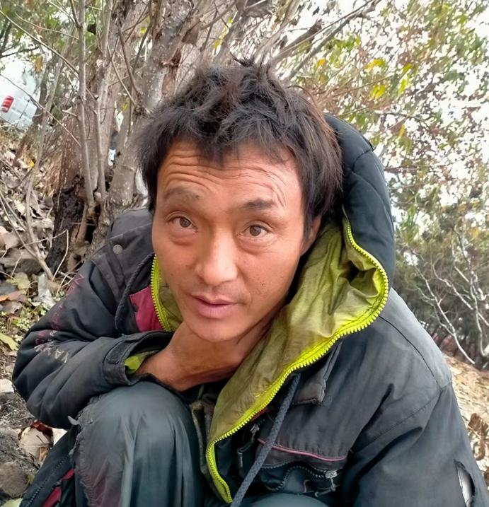 走失者照片 临沂寻亲：中年男子被救助，疑似精神...