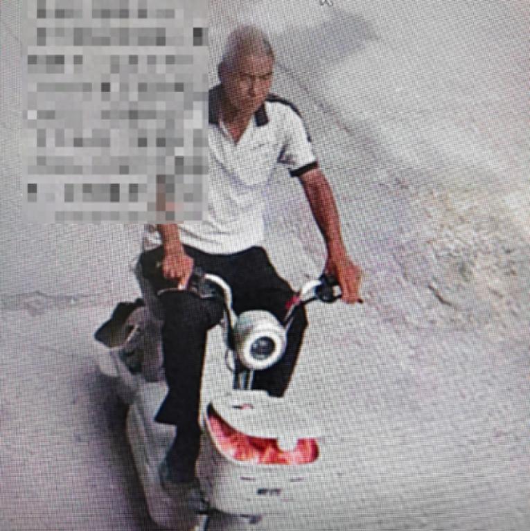 走失者照片 运城市寻人：七旬老人走失，穿白色短...