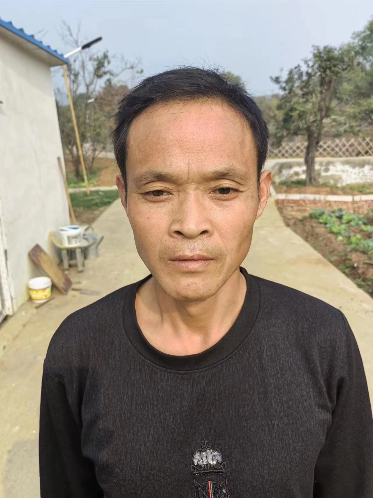 走失者照片 襄阳寻亲：中年男子被救助，疑似名叫...