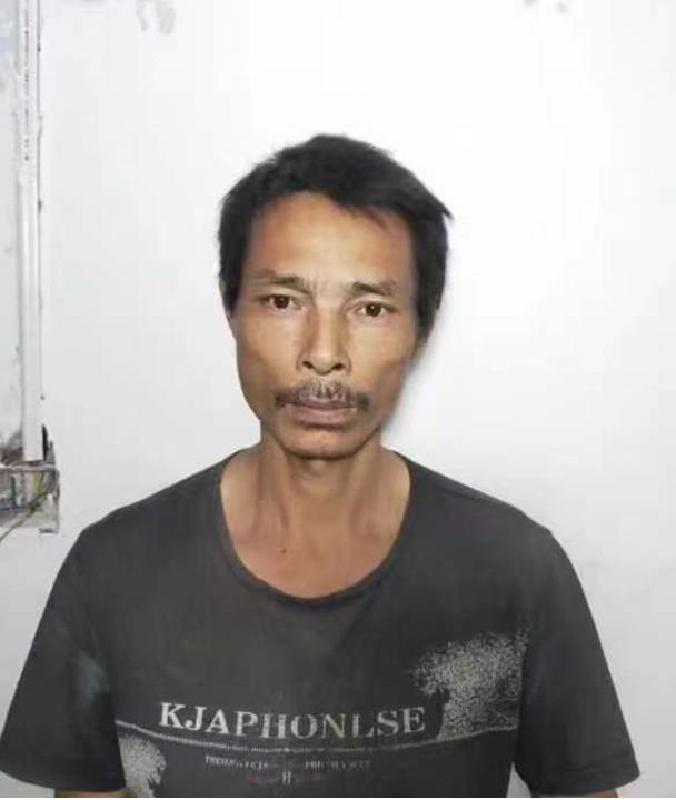 走失者照片 成都寻亲：中年男子被救助，穿黑色衣...