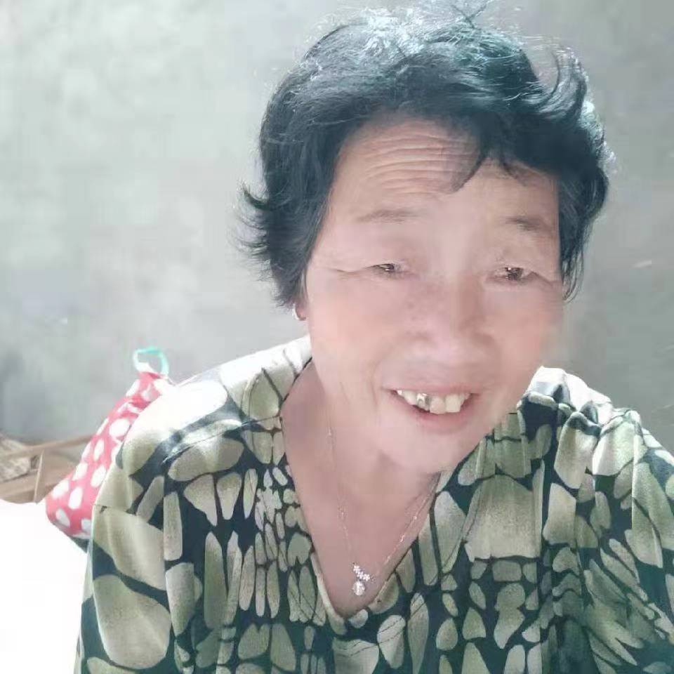 走失者照片 新乡急寻：六旬老太走失，轻微精神异...