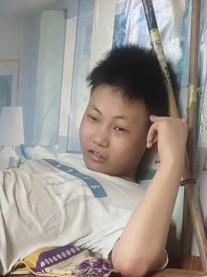 走失者照片 孩子你在哪儿？17岁男孩在广州失联...