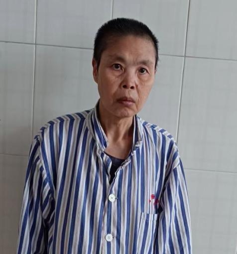 走失者照片 福州福清六旬老太被救助，高1米55...