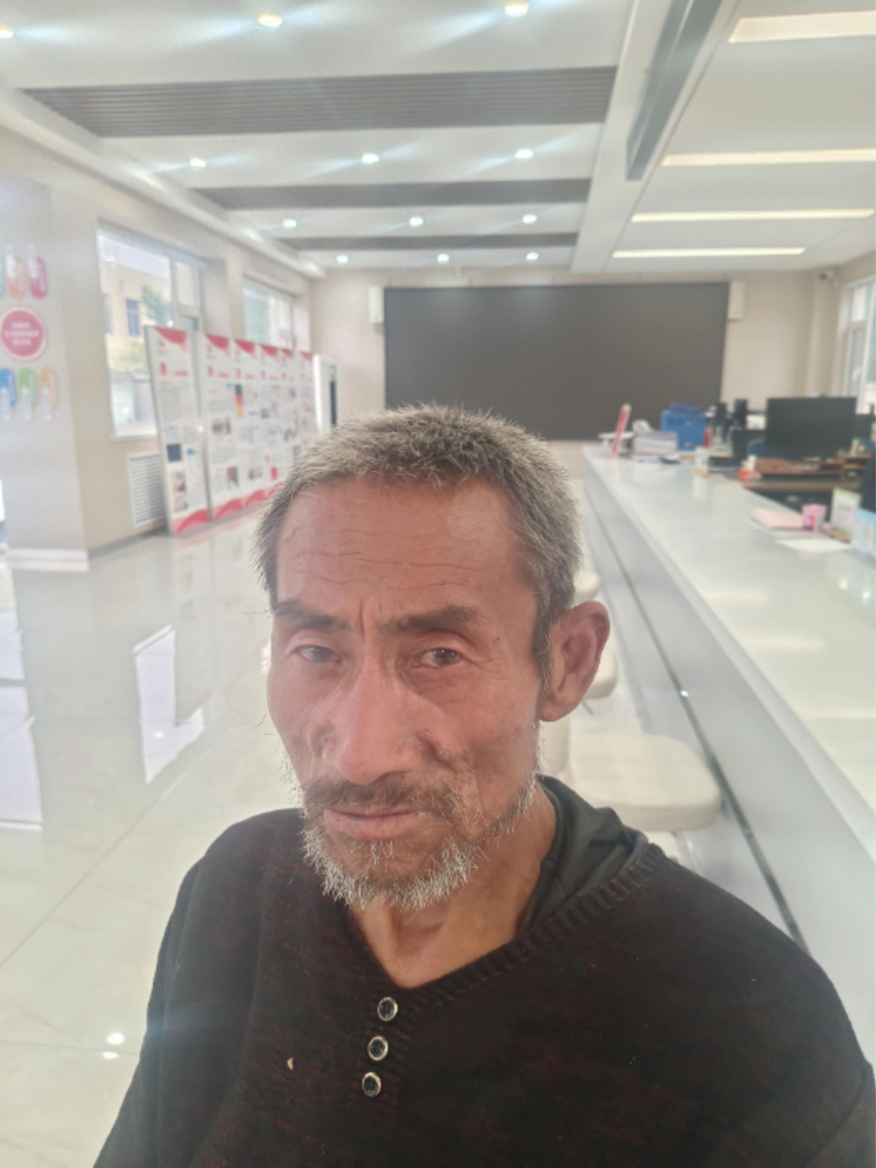 走失者照片 东营市寻亲：六旬老人被救助，自述叫...