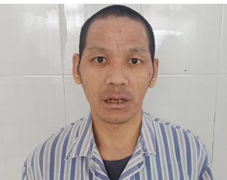 走失者照片 福州福清寻亲：五旬男子被救助，自述...
