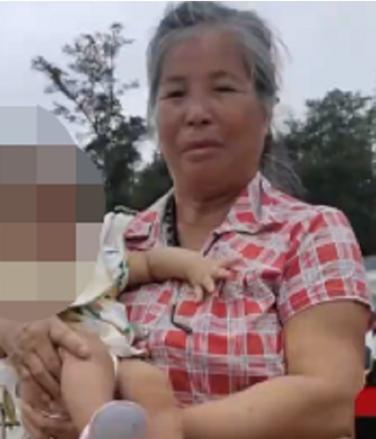 走失者照片 阳江寻人：六旬老太外出失联，穿褐色...