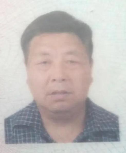 走失者照片 紧急寻人：泰州六旬老人失联，微胖，...