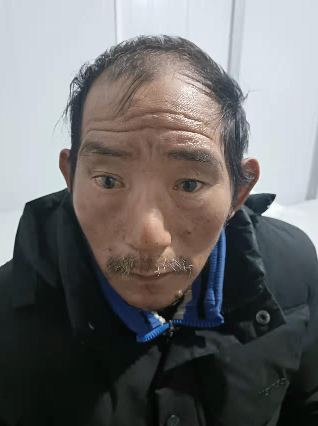 走失者照片 合肥寻亲：五旬男子被救助，高1米7...