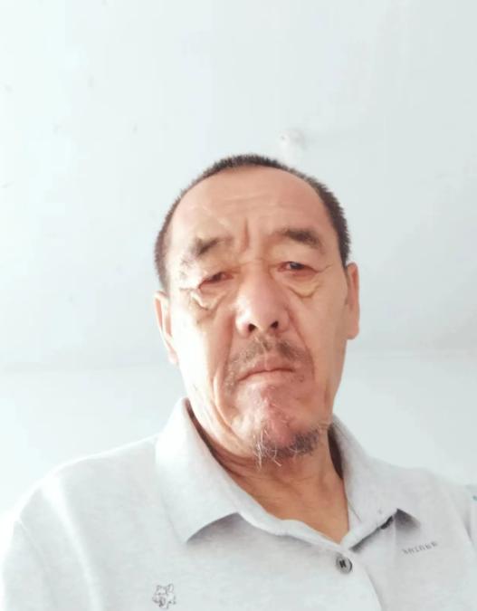 走失者照片 娄底急寻：五旬男子走失，穿藕色衬衫...