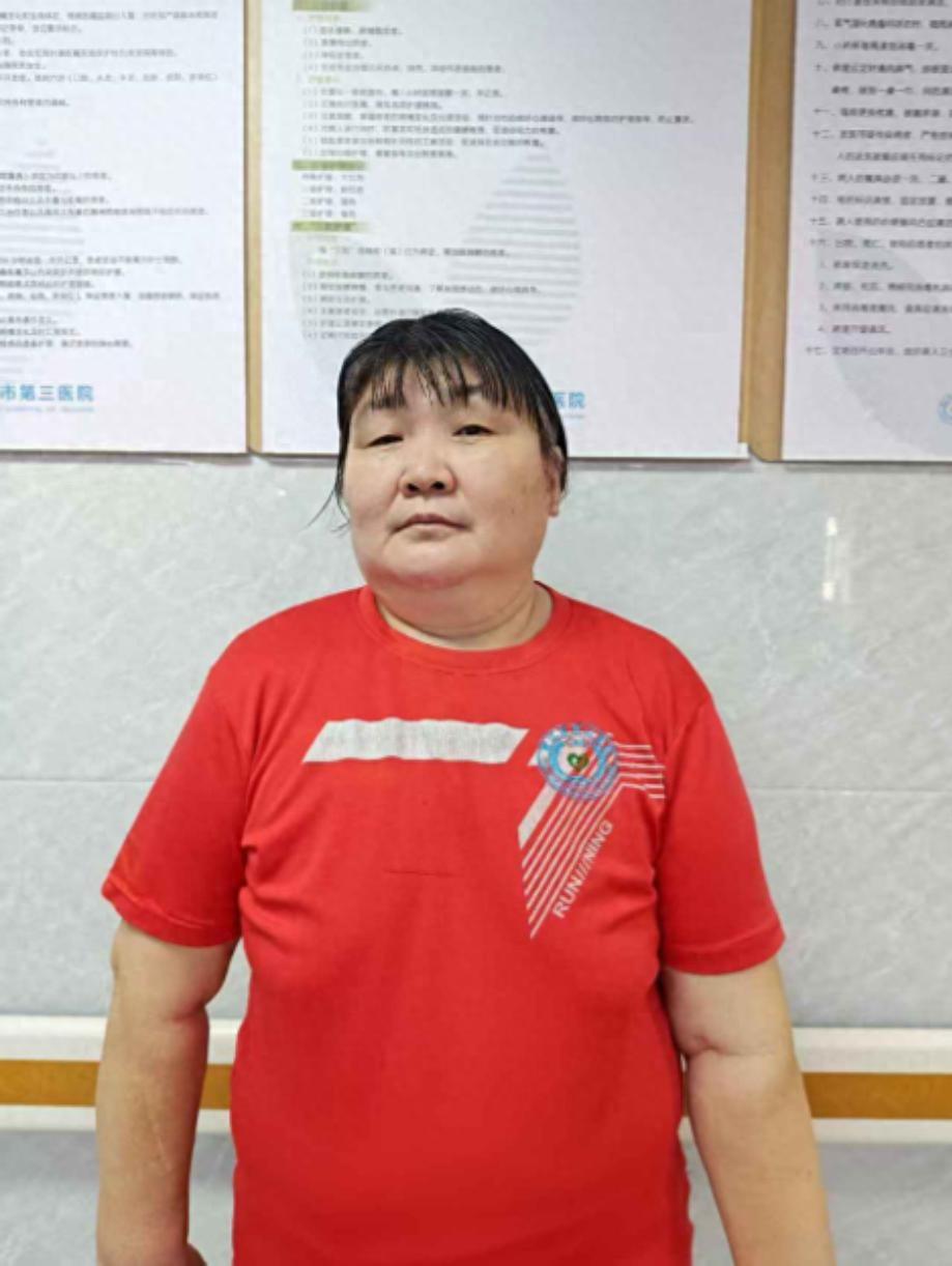 走失者照片 泉州市晋江市寻亲：五旬女子被救助，...