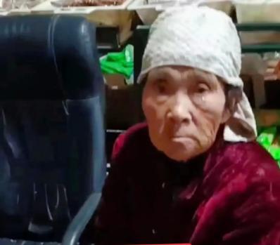 走失者照片 渭南急寻：七旬老太走失，穿花色棉袄...