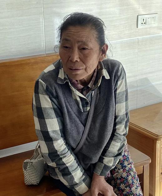 走失者照片 荆州监利寻亲：五旬女子被救助，高1...