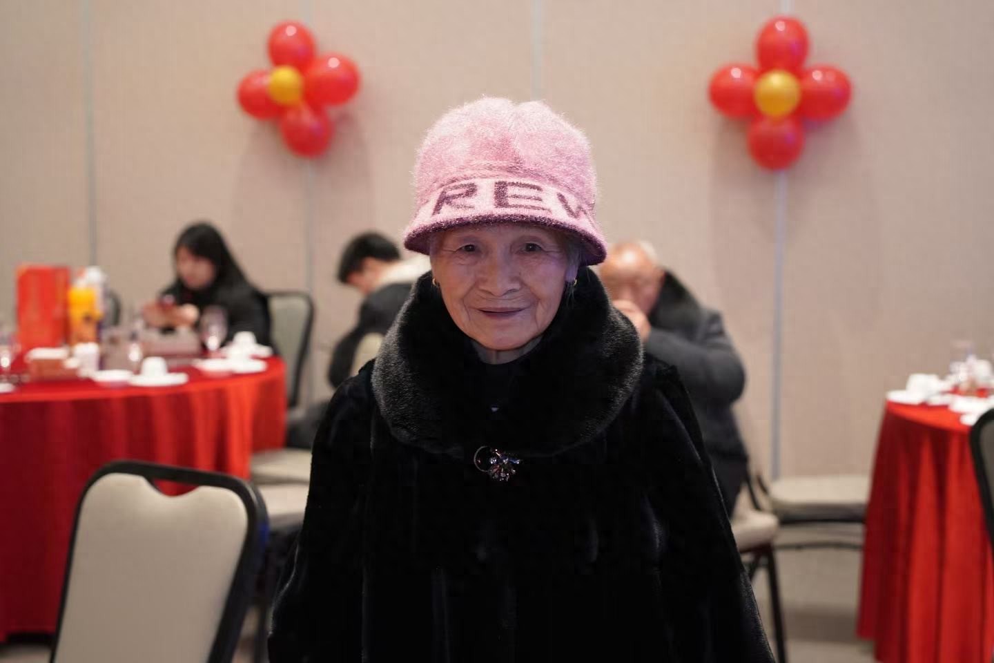 走失者照片 长沙市宁乡市寻人：八旬老太走失，穿...