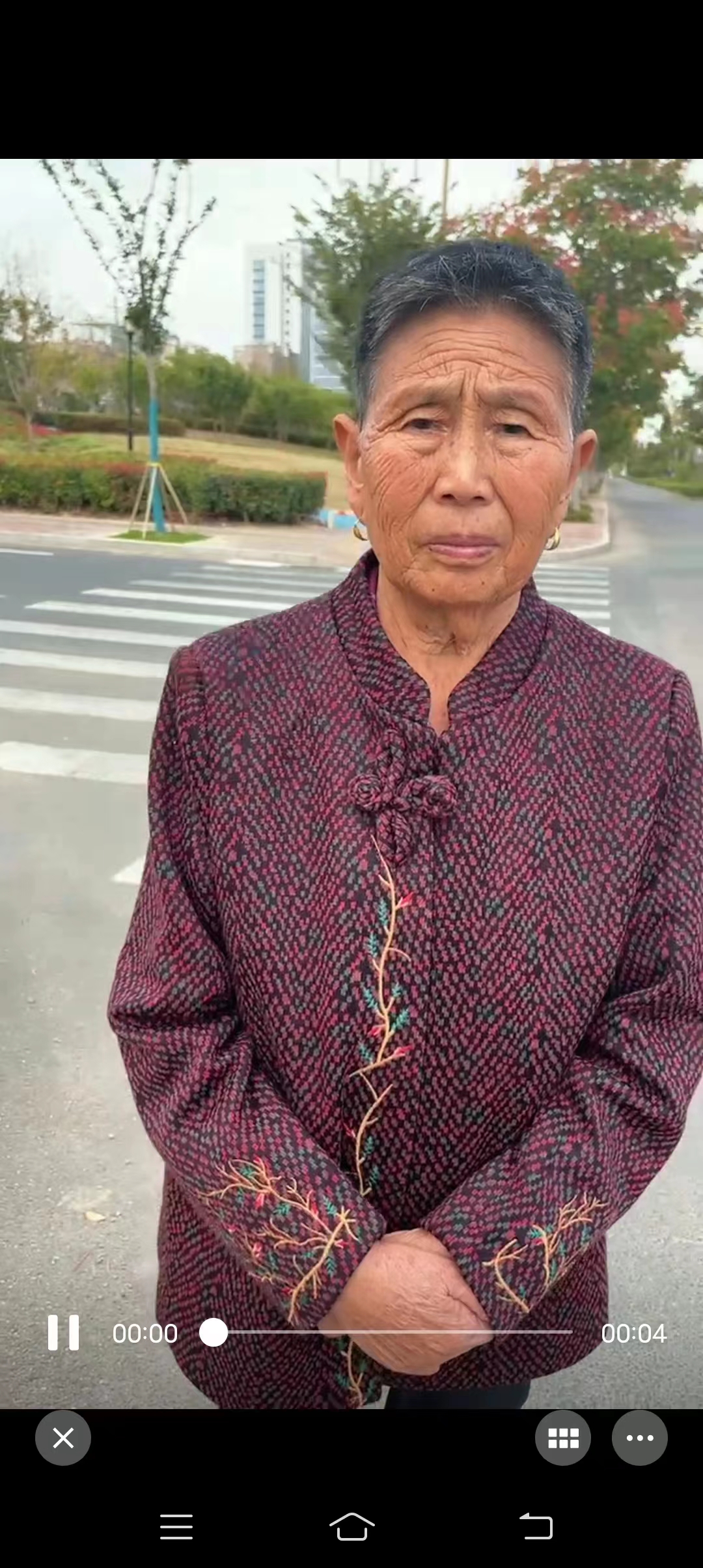 走失者照片 滁州急寻：七旬老太走失，穿深红色印...