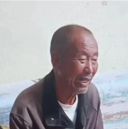 走失者照片 连云港寻人：七旬老人走失，患小脑萎...