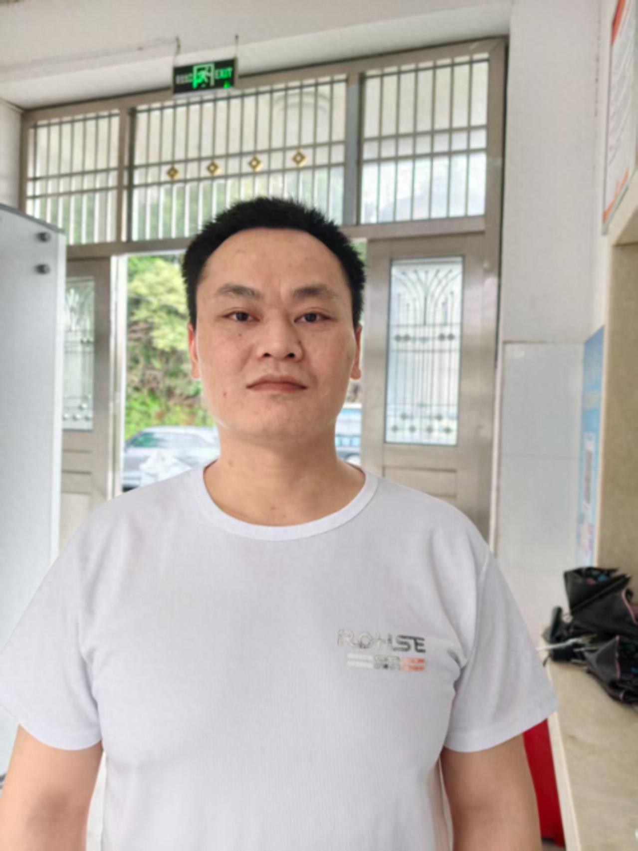 走失者照片 长沙寻亲：青年男子被救助，自述叫刘...