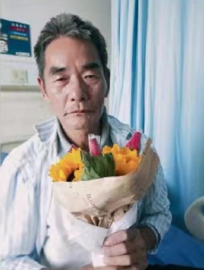 走失者照片 桂林急寻：六旬退伍军人走失多日，穿...