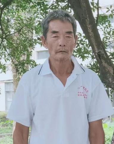 走失者照片 桂林急寻：六旬退伍军人走失多日，穿...