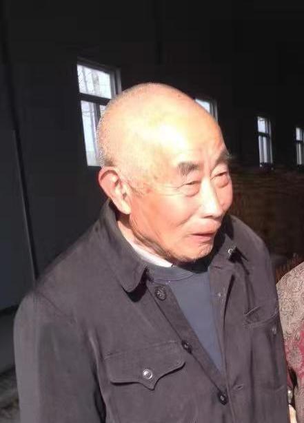 走失者照片 蚌埠急寻：七旬老人走失，穿白色短袖...