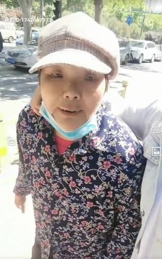 走失者照片 济南急寻：七旬老太走失，患小脑萎缩...