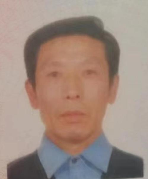 走失者照片 沈阳急寻：六旬老人走失，患小脑萎缩...
