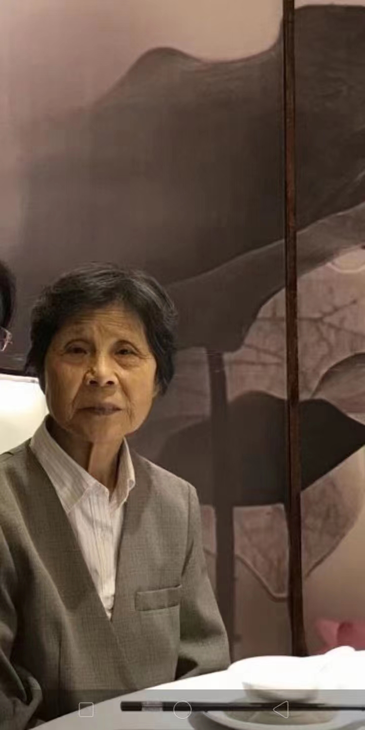 走失者照片 扬州急寻：八旬老太失联，穿灰色上衣...