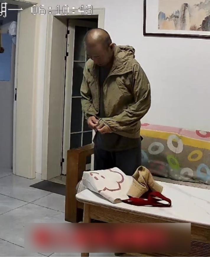 走失者照片 青岛市寻人：七旬老人走失，穿军绿色...