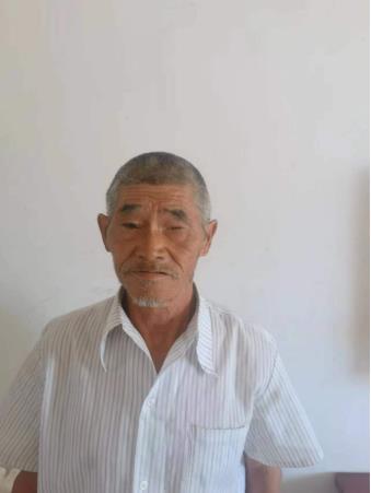 走失者照片 保定寻亲：六旬老人被救助，高1米5...