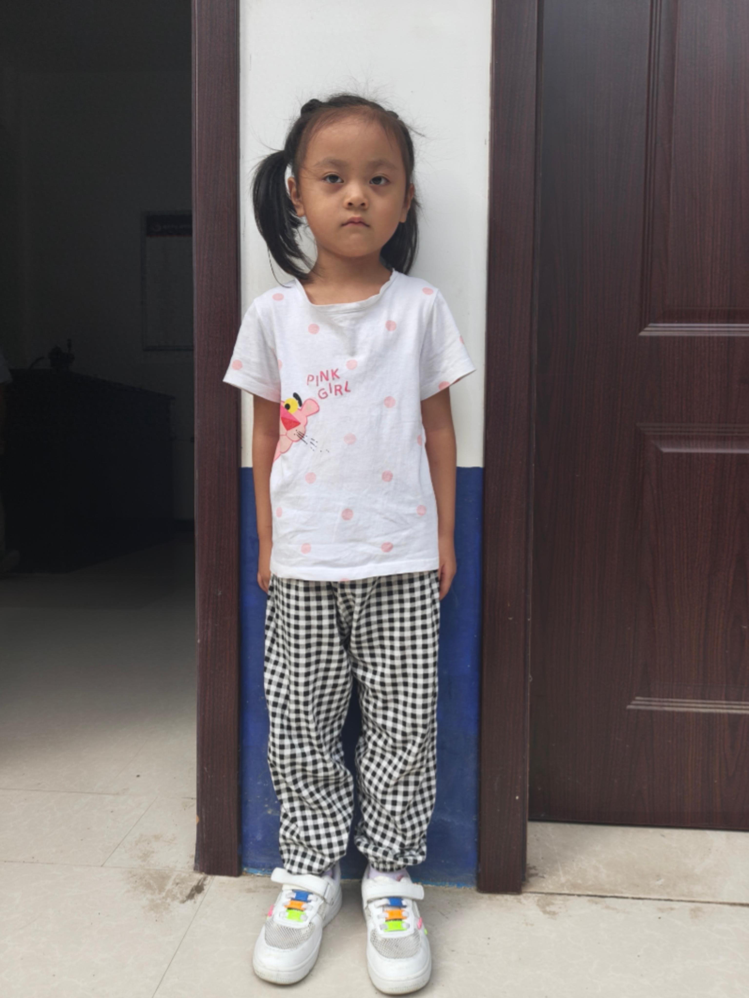 走失者照片 重庆市寻亲：4岁女孩被救助，受助时...