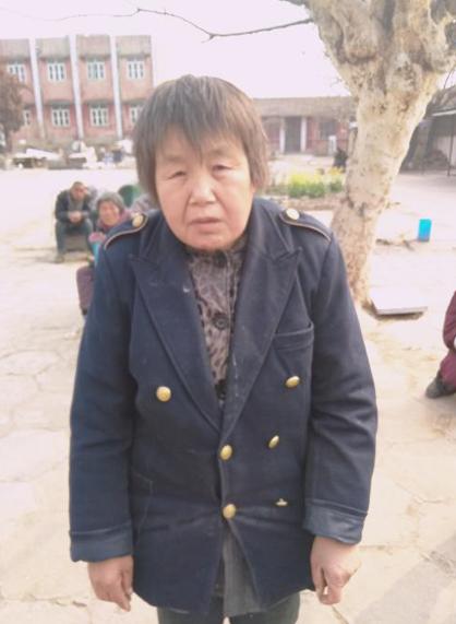 走失者照片 徐州寻亲：六旬老太被救助，疑患老年...