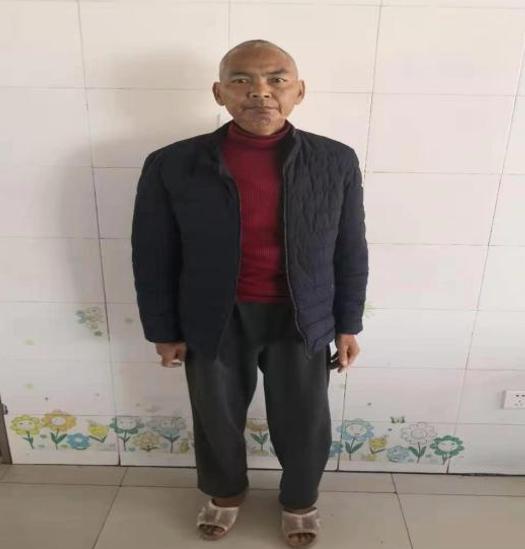 走失者照片 德宏州寻亲：六旬老人被救助，自述叫...