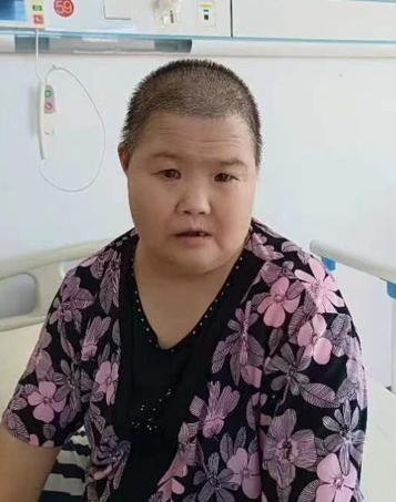 走失者照片 漳州寻亲：五旬女子被救助，高1米4...