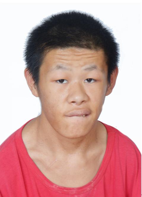 走失者照片 衡水寻亲：青年男子被救助，穿迷彩色...